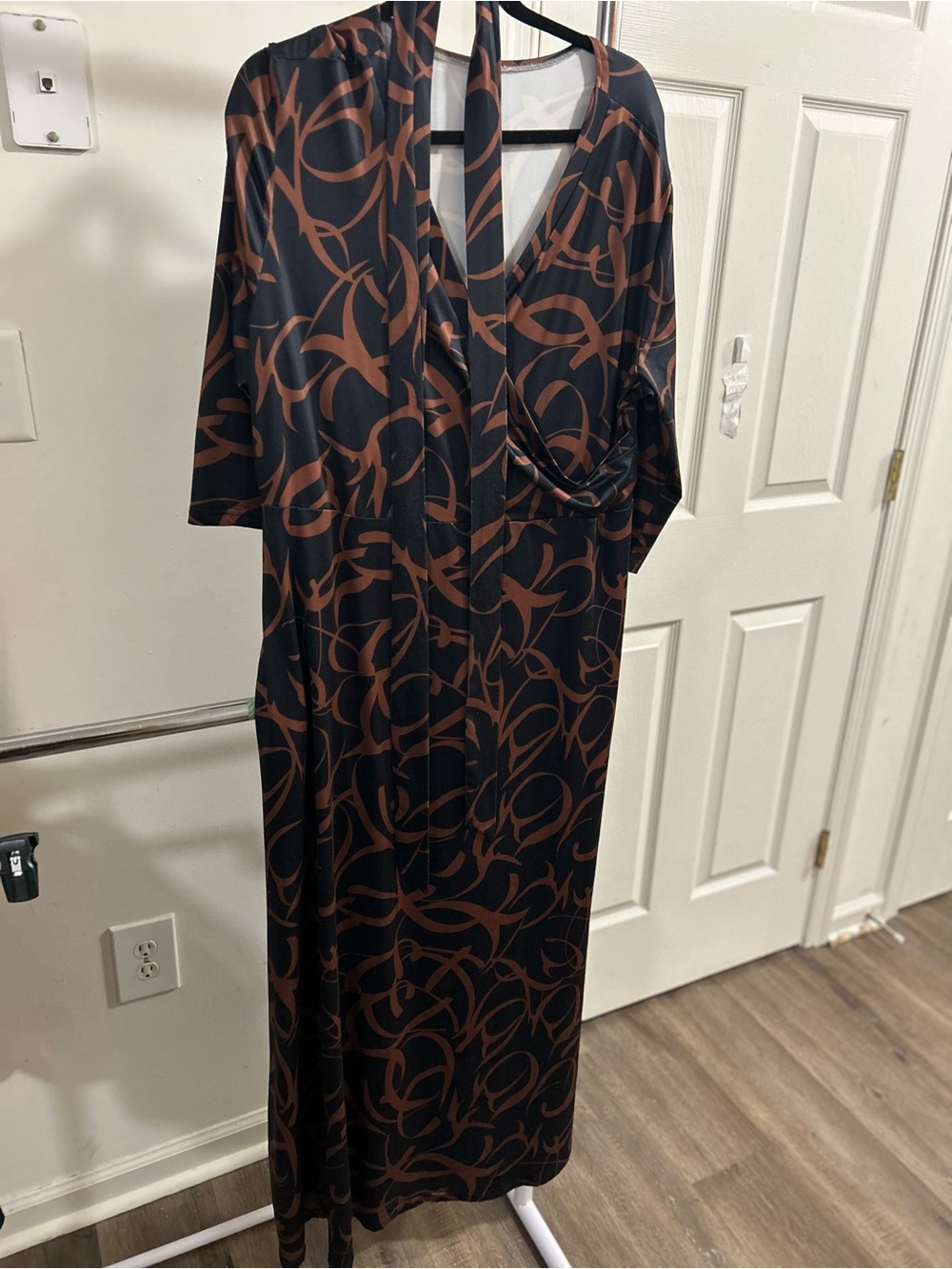 Women's Black and Brown Patterned Maxi Dress